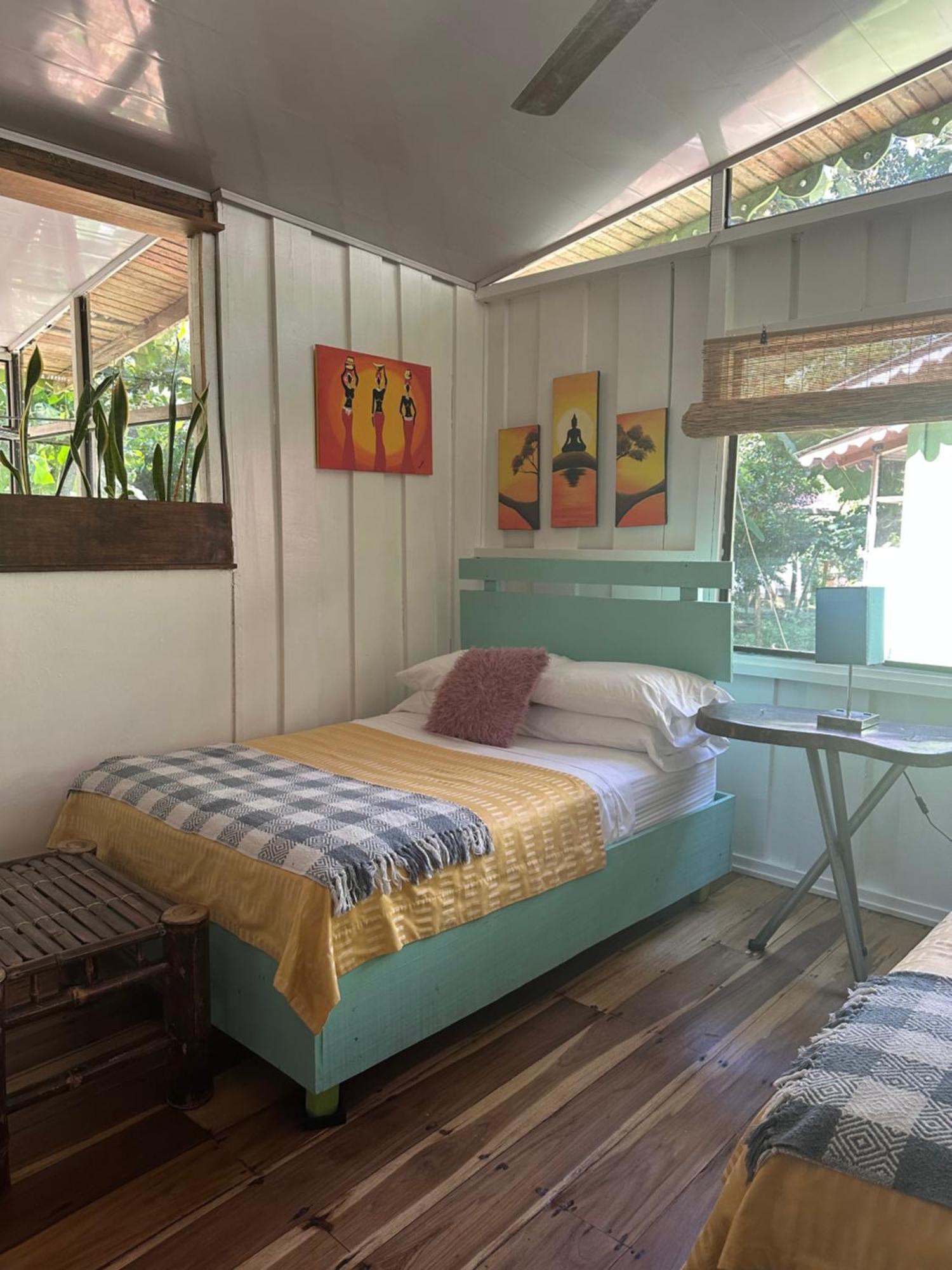 Caribbean Flow Puerto Viejo de Talamanca Ngoại thất bức ảnh