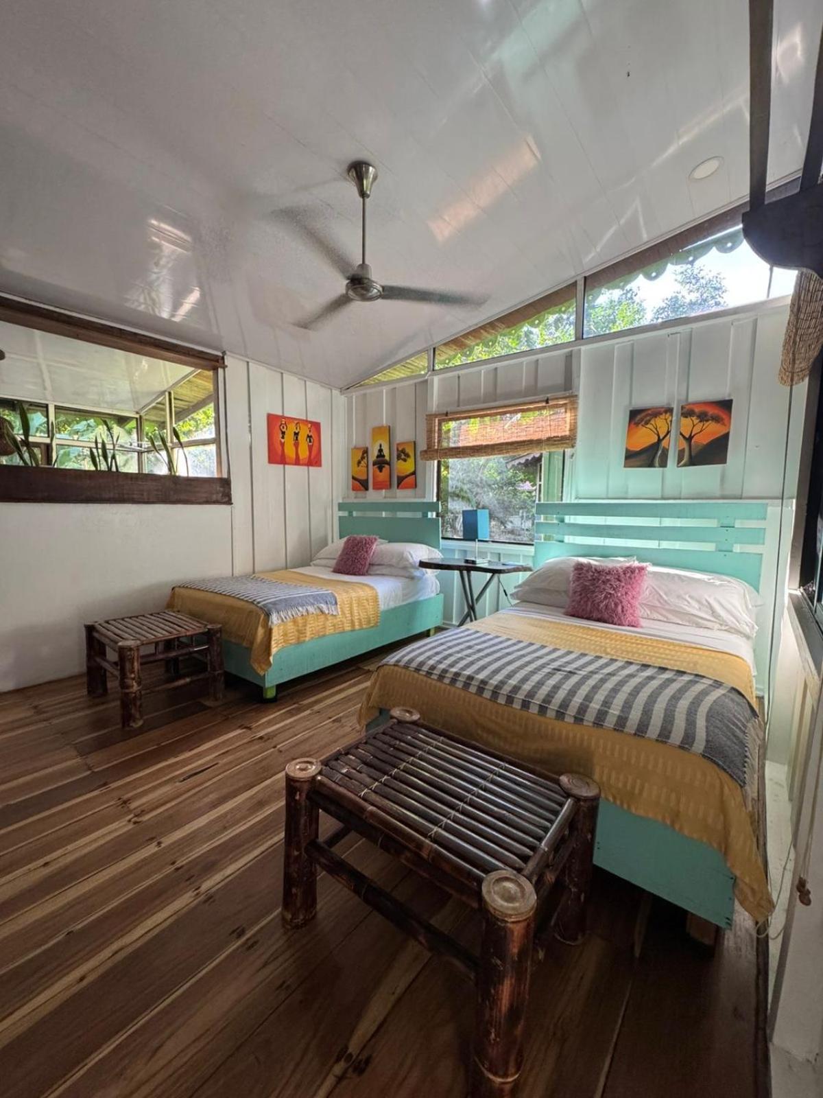 Caribbean Flow Puerto Viejo de Talamanca Ngoại thất bức ảnh